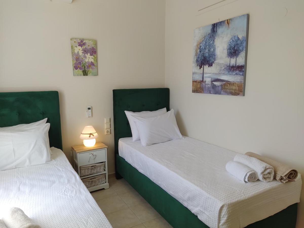 Carpe Diem-Luxury Villa With Private Pool Agia Paraskevi  ภายนอก รูปภาพ