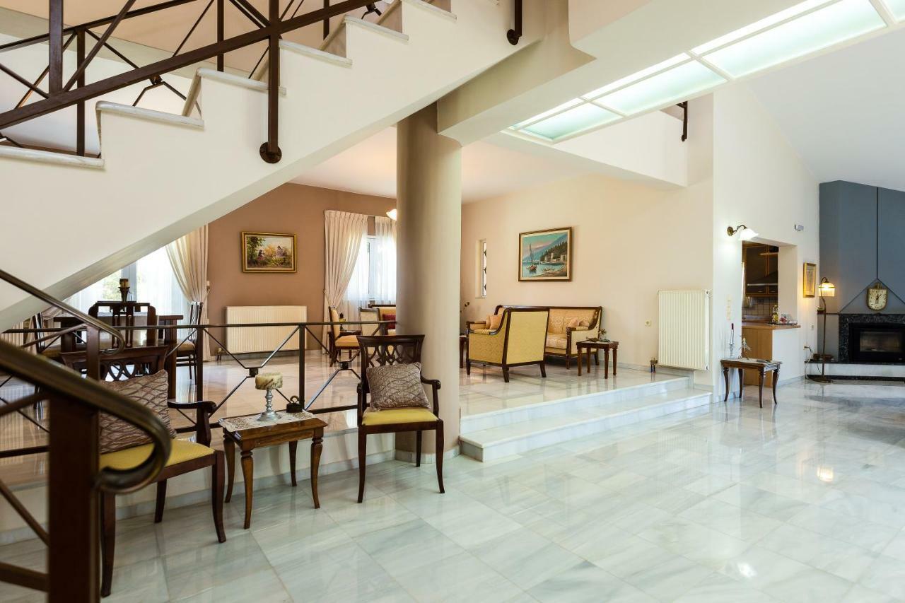 Carpe Diem-Luxury Villa With Private Pool Agia Paraskevi  ภายนอก รูปภาพ