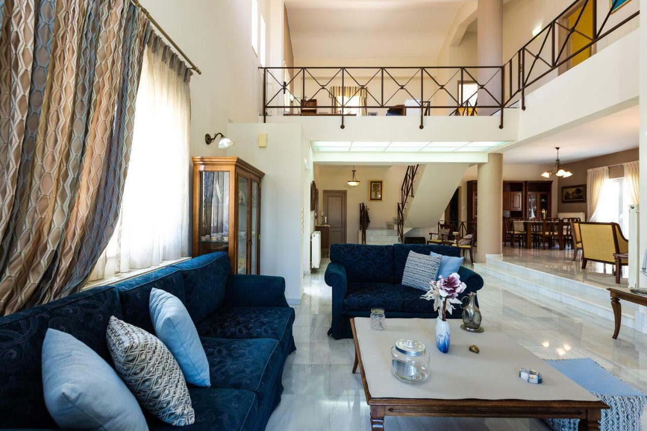 Carpe Diem-Luxury Villa With Private Pool Agia Paraskevi  ภายนอก รูปภาพ