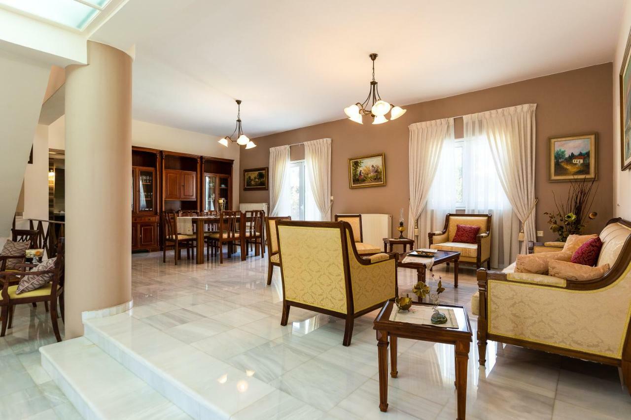 Carpe Diem-Luxury Villa With Private Pool Agia Paraskevi  ภายนอก รูปภาพ