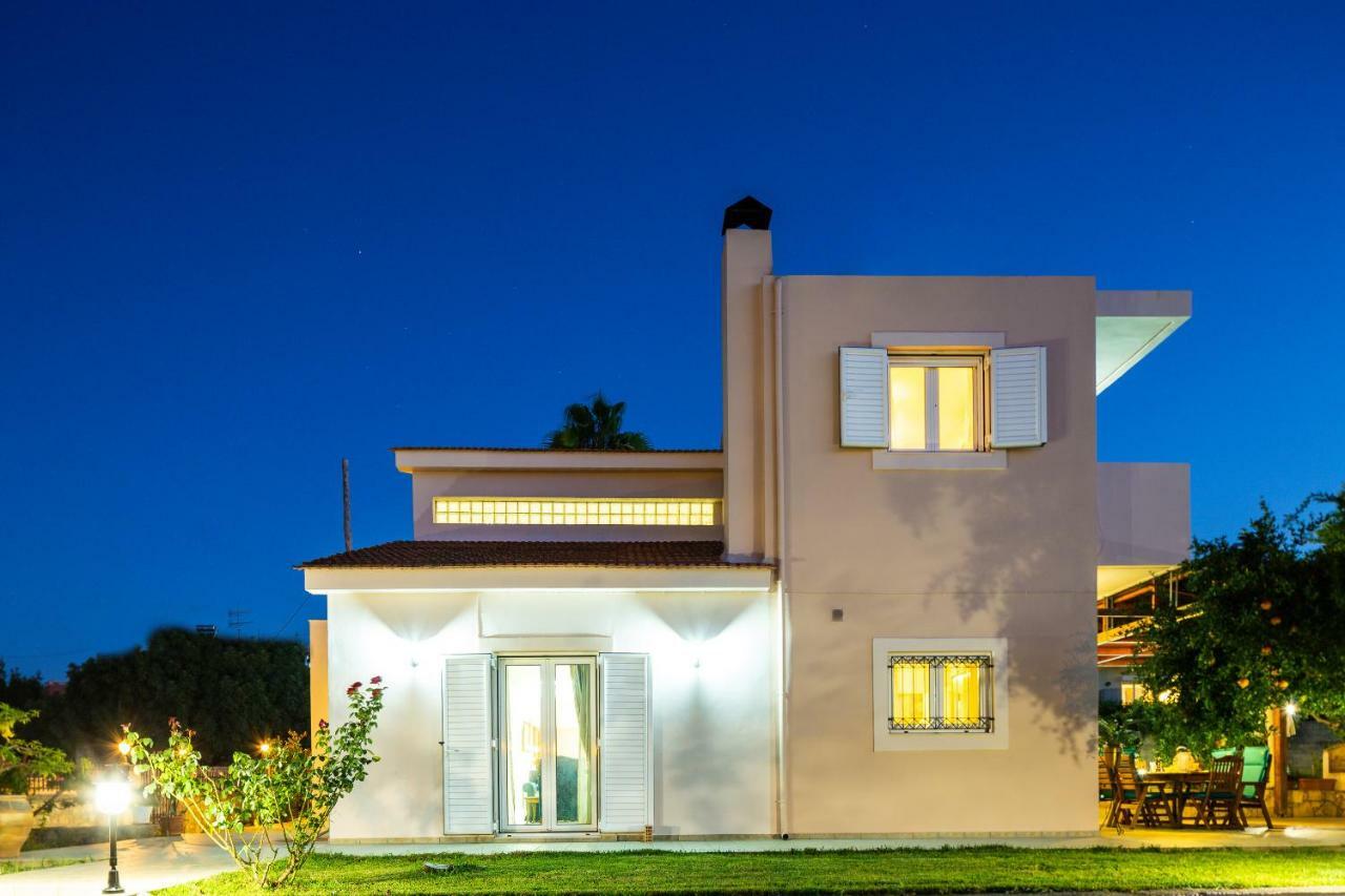 Carpe Diem-Luxury Villa With Private Pool Agia Paraskevi  ภายนอก รูปภาพ