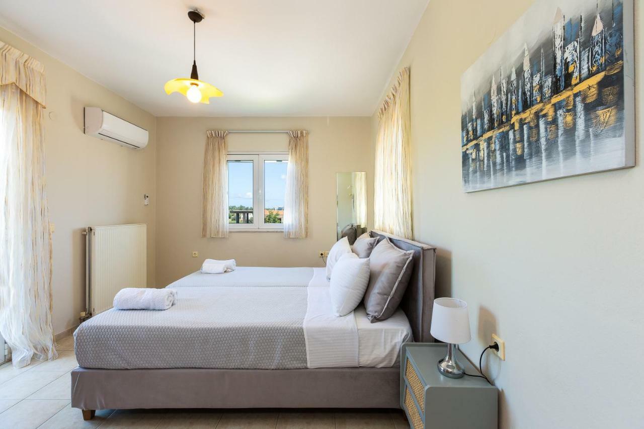 Carpe Diem-Luxury Villa With Private Pool Agia Paraskevi  ภายนอก รูปภาพ